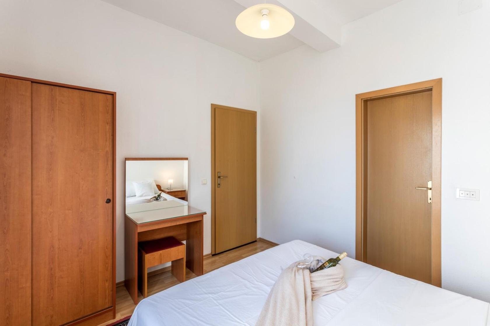 Apartments With A Parking Space Baska Voda, Makarska - 301 Номер фото