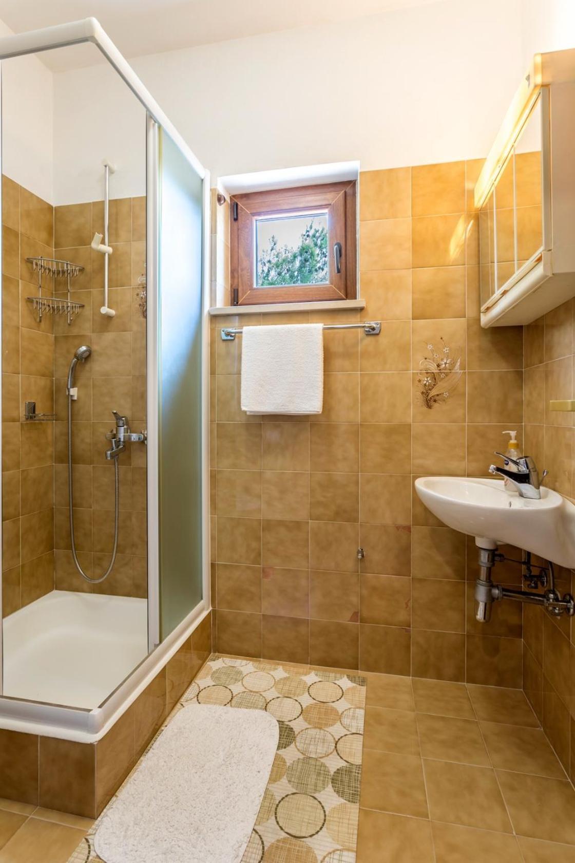 Apartments With A Parking Space Baska Voda, Makarska - 301 Номер фото